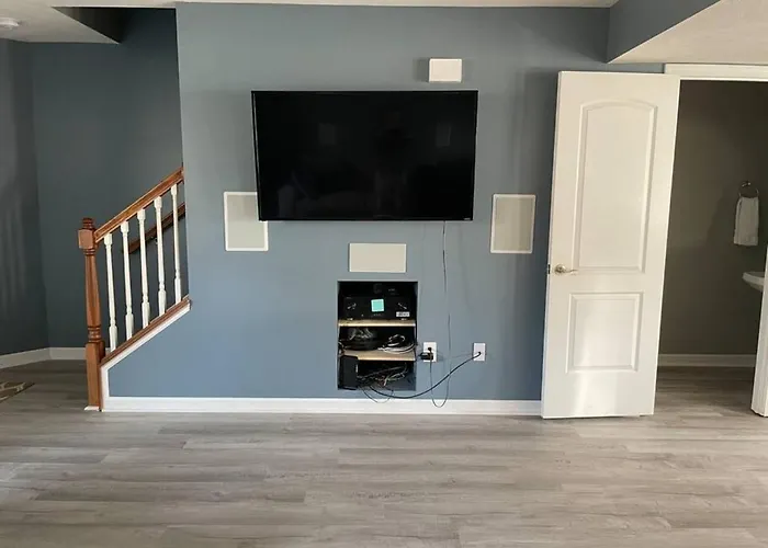 Luxury Townhome 2 Remodeled February 2021
