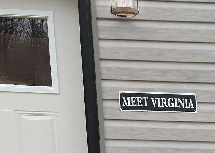 Meet Virginia Less Than 1 Mile From Casino And Downtown