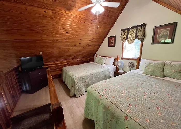 Deluxe Cabin #20 With Hot Tub On Patoka Lake In Southern Indiana